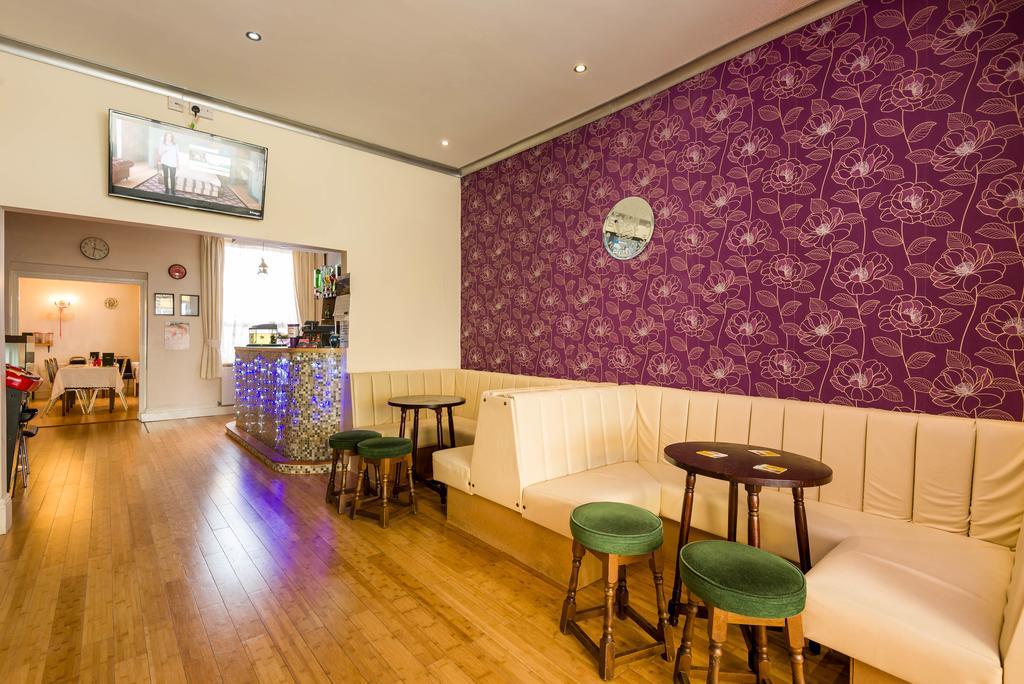 Uk Travel & Hospitality Ltd Ta Canberra Hotel Blackpool Exterior photo